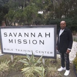 Meet your Posher, Adrian